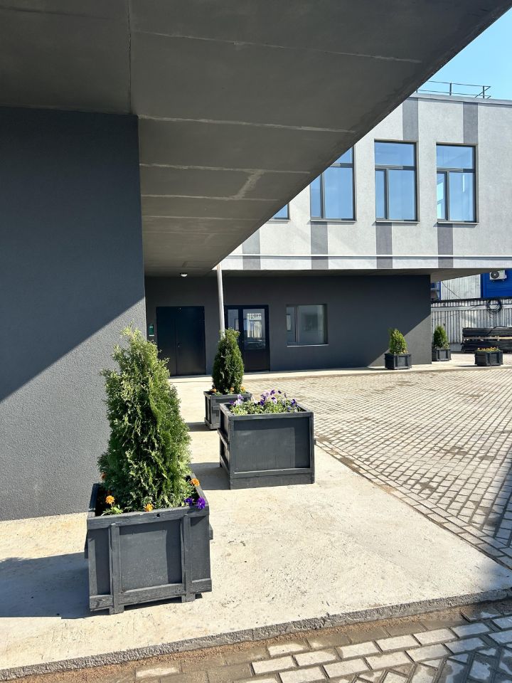 Офис-выставочный зал на Московском шоссе