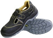 Летняя специальная обувь с перфорацией: сандалии Летняя специальная обувь с перфорацией: сандалии